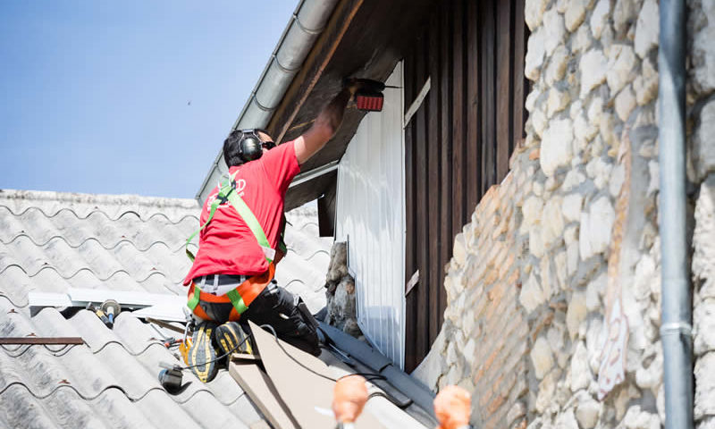 poseur de gouttière alu - gouttière dal alu - habillage aluminium