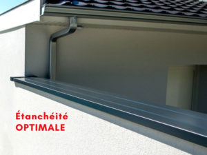 Couvertines aluminium -Couvertine pour muret - exemple de couvertine alu grise sur muret blanc - Bourguignon Dal Alu
