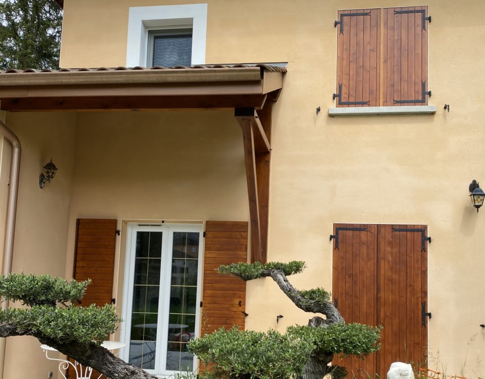rénovation descente bandeaux et sous faces en isère avec Bourguignon Dal'Alu